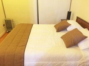 Apartment, 1 Bedroom | 1 bedroom, premium bedding, pillowtop beds, in-room safe
