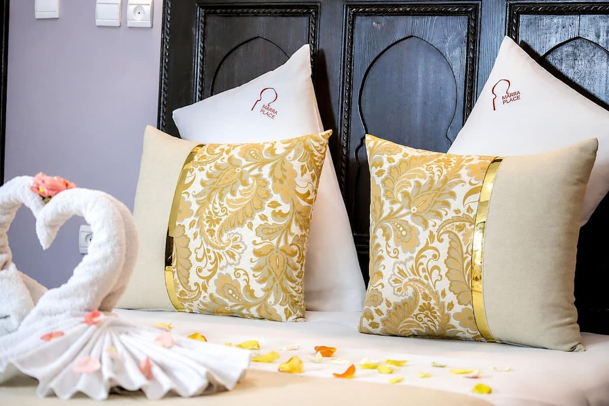 Classic Double Room | Premium bedding, in-room safe, laptop workspace, blackout drapes