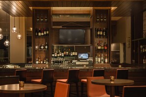 Bar (on property) - Hyatt Regency Aurora-Denver Conference Center (Aurora)