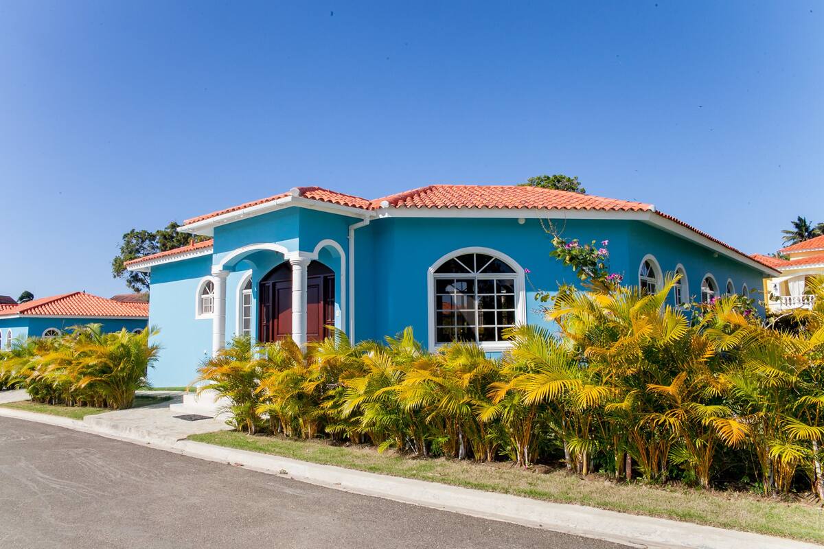 Fachada de la propiedad