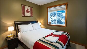 Cabin, 4 phòng ngủ, bếp, quang cảnh núi | Quang cảnh từ phòng