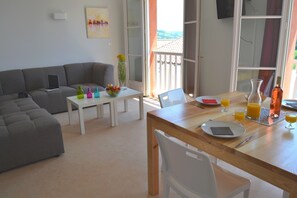 26-Zoll-Flachbildfernseher mit Kabelempfang, Fernseher