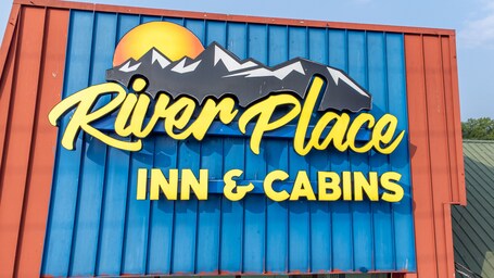 River Place Inn - Image 21