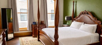 The Kalamazoo House Downtown Hotel & Suites
