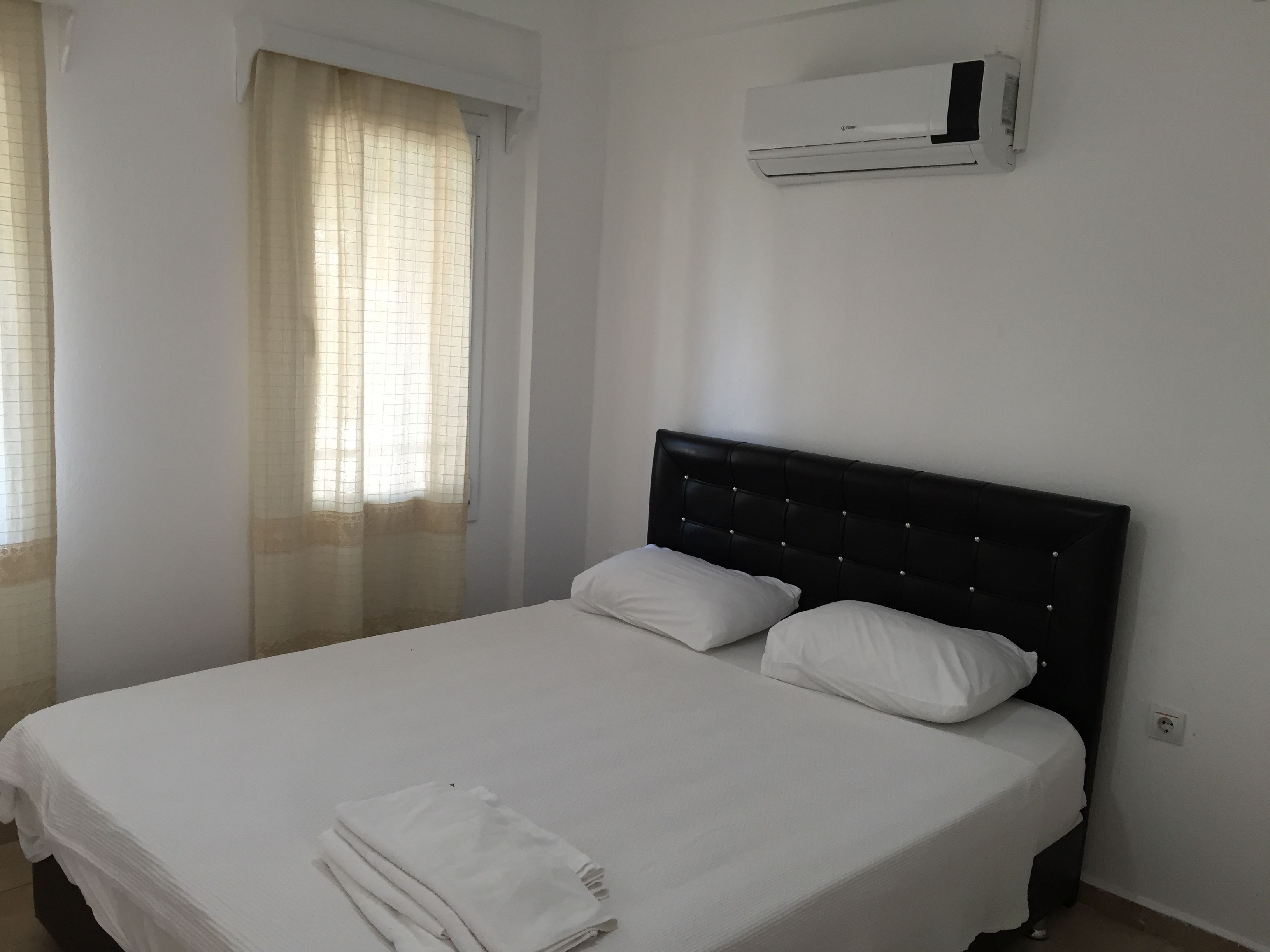 Photo - Rose Residence