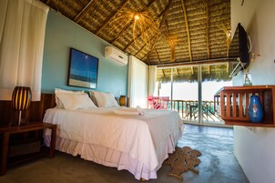 Frigobar, cofres nos quartos, Wi-Fi de cortesia