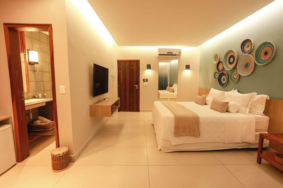 Deluxe Room | Minibar, in-room safe, WiFi (free)