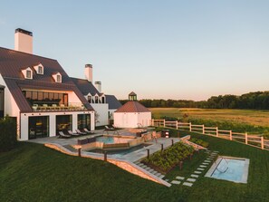 Body treatments, hydrotherapy, aromatherapy, hot stone massages - Inns of Aurora Resort & Spa (Aurora)