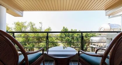 Coconut Grove House B and B