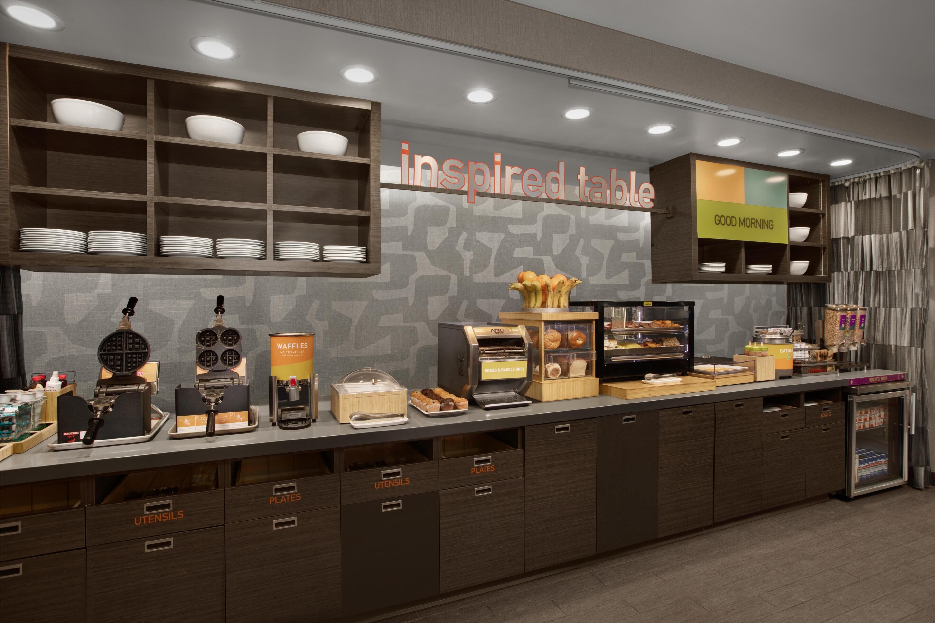 Free daily buffet breakfast