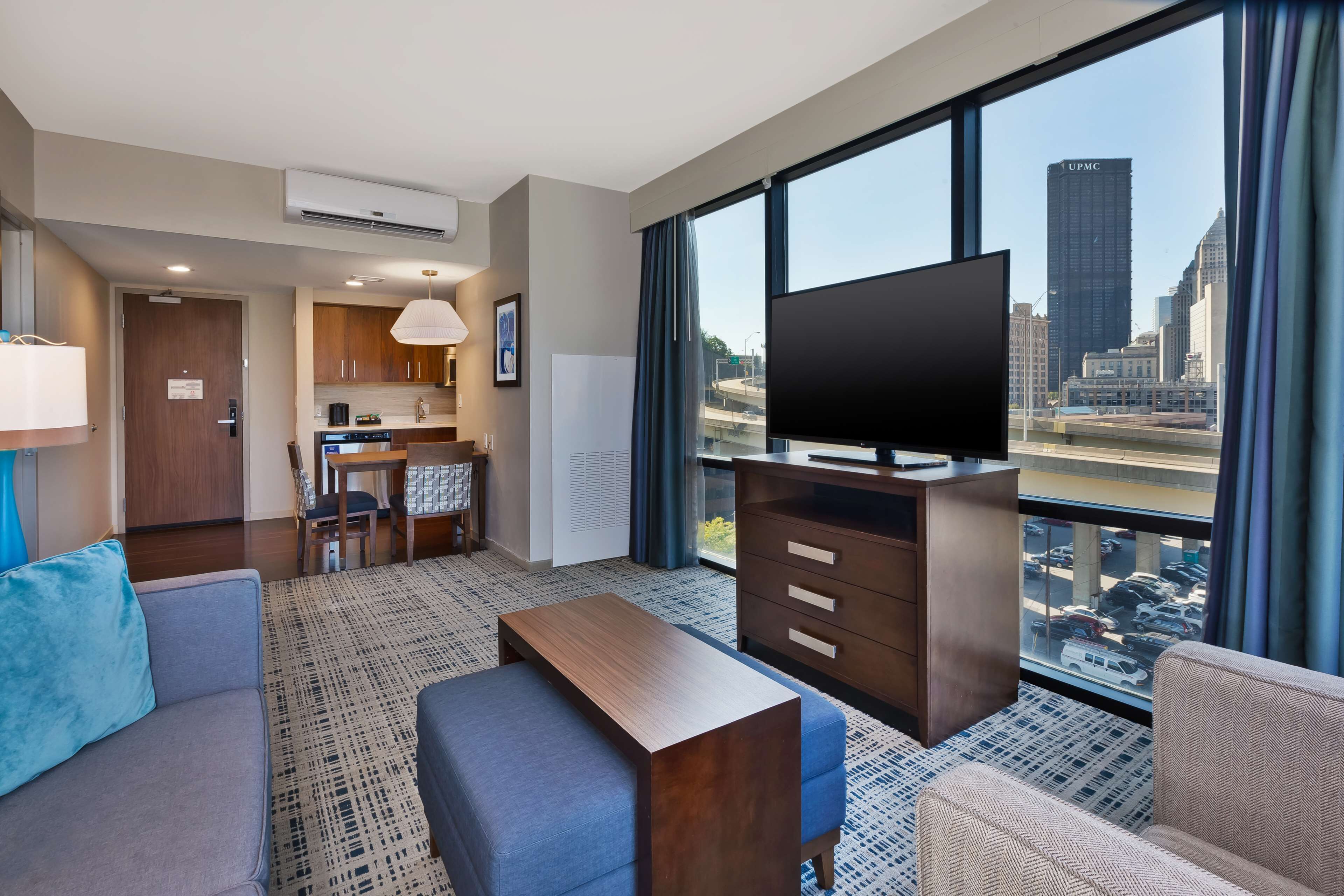 Top 10 Hotels With 2 Bedrooms In Pittsburgh, Pennsylvania Updated