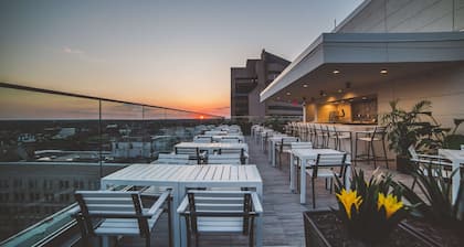 Homewood Suites by Hilton Richmond - Downtown