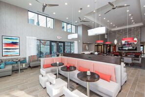 Lobby - Homewood Suites by Hilton Cleveland/Sheffield (Sheffield Lake)