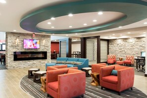 Lobby - Homewood Suites by Hilton Cleveland/Sheffield (Sheffield Lake)
