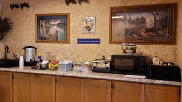 Café da manhã continental grátis todos os dias