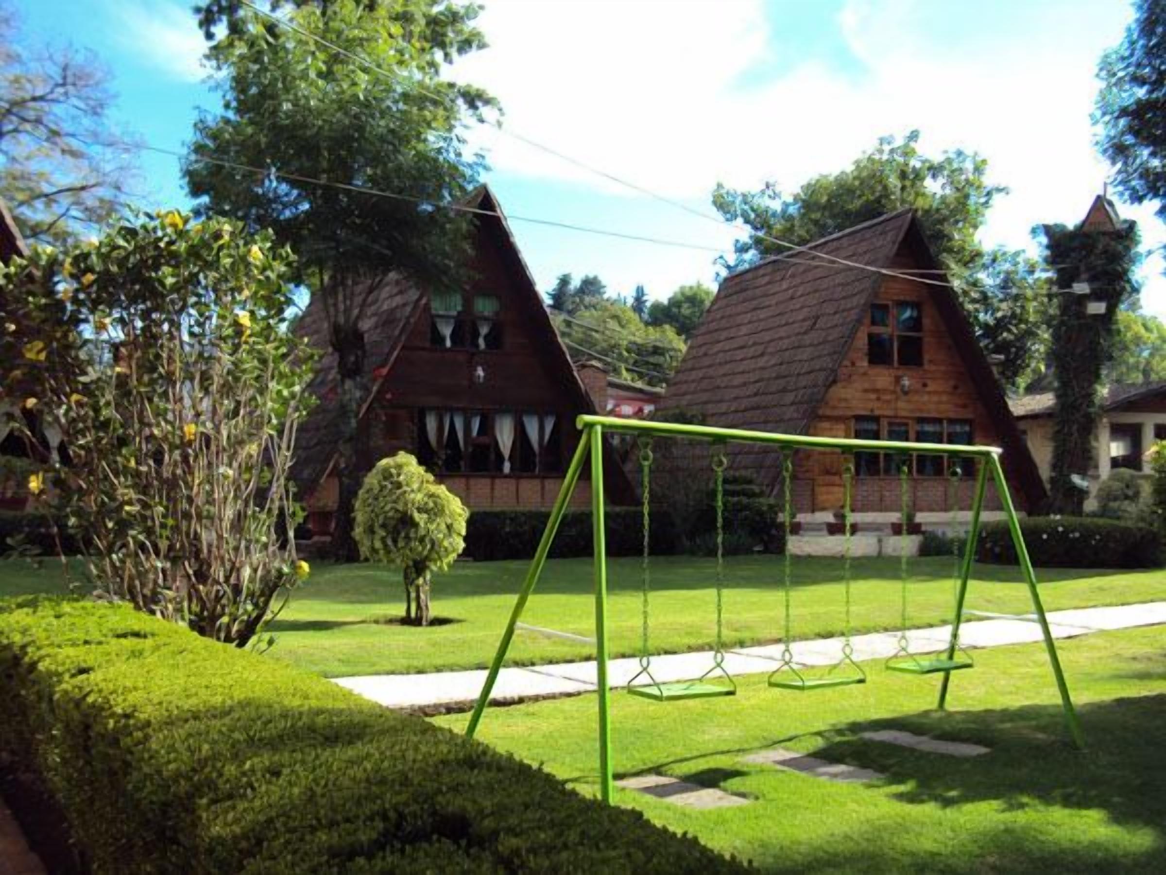 Área de juegos infantiles al aire libre