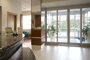 Interior entrance - Re Lissone (Lissone)