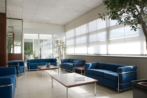 Lobby sitting area - Re Lissone (Lissone)