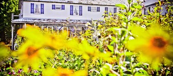 Heriot Bay Inn