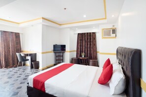 Habitación estándar doble | Escritorio, wifi gratis, ropa de cama