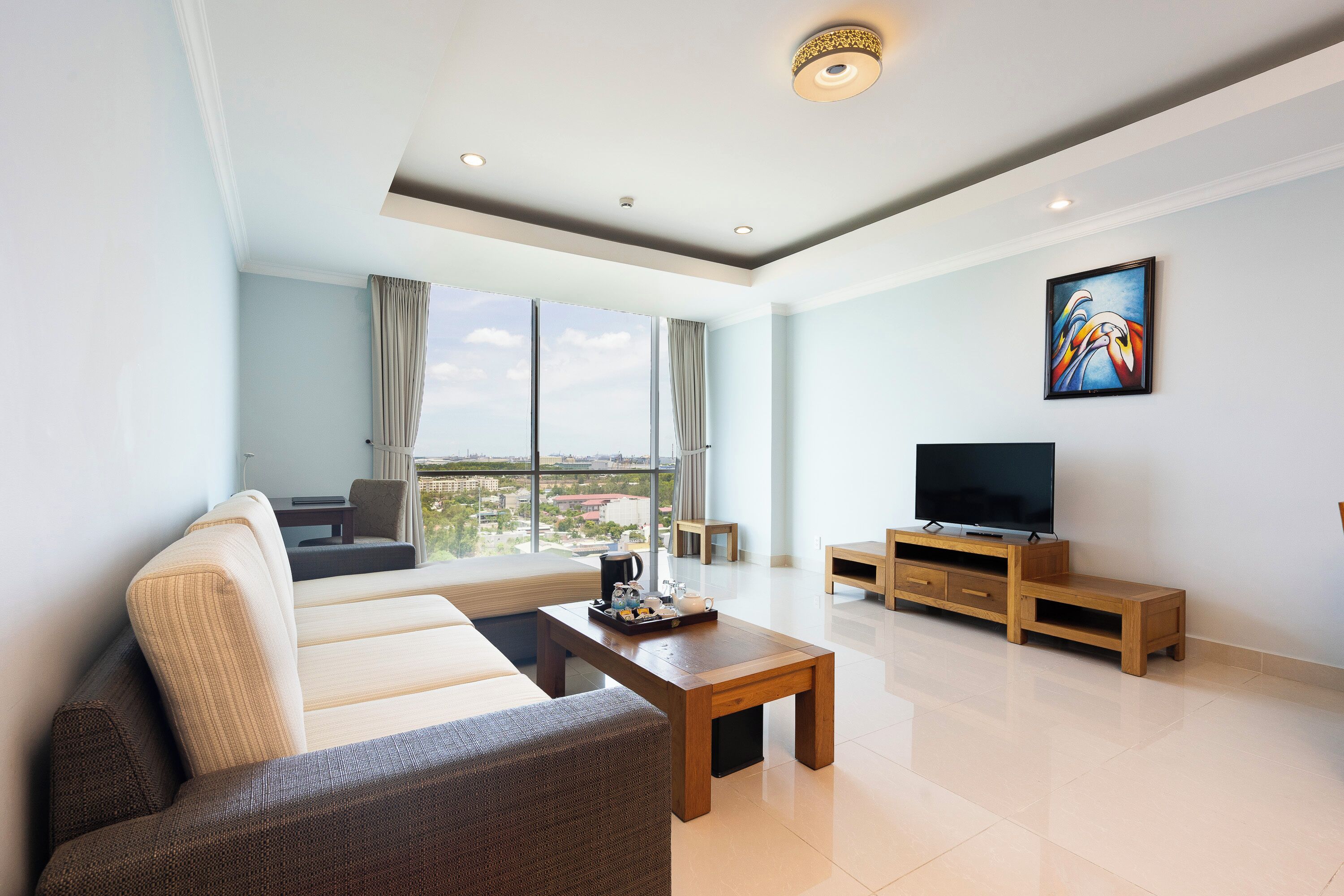 business suite | minibar, in-room safe, desk, blackout curtains