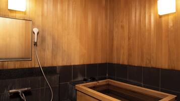 Japanese Style Family Room, Non Smoking (80 sqm) | Bathroom | Separate bathtub and shower, free toiletries, hair dryer, slippers