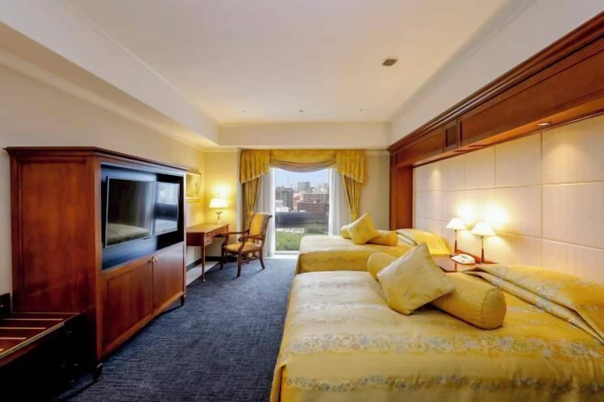 In-room safe, desk, blackout drapes, iron/ironing board