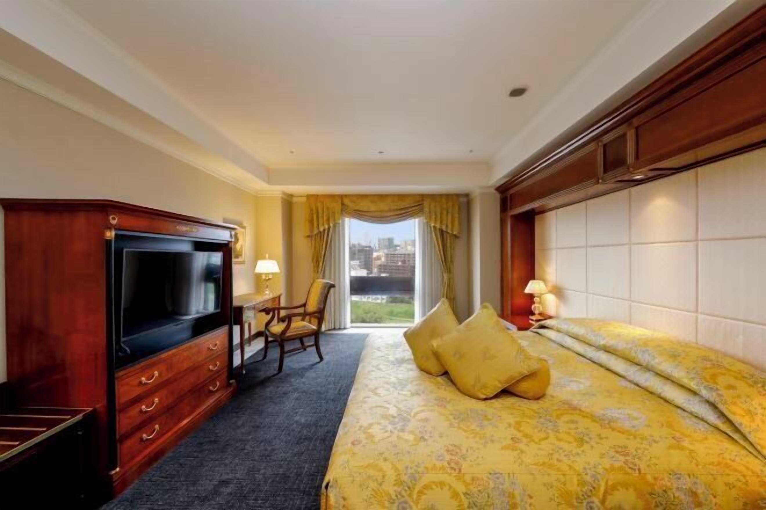 In-room safe, desk, blackout drapes, iron/ironing board