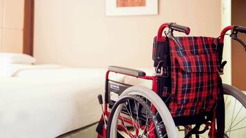 Guest wheelchair