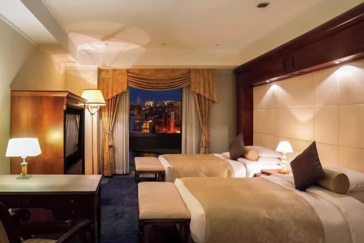 In-room safe, desk, blackout drapes, iron/ironing board