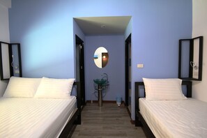 Room - The Pillow Hostel (Bangkok)