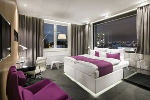 Ropa de cama de alta calidad y minibar 