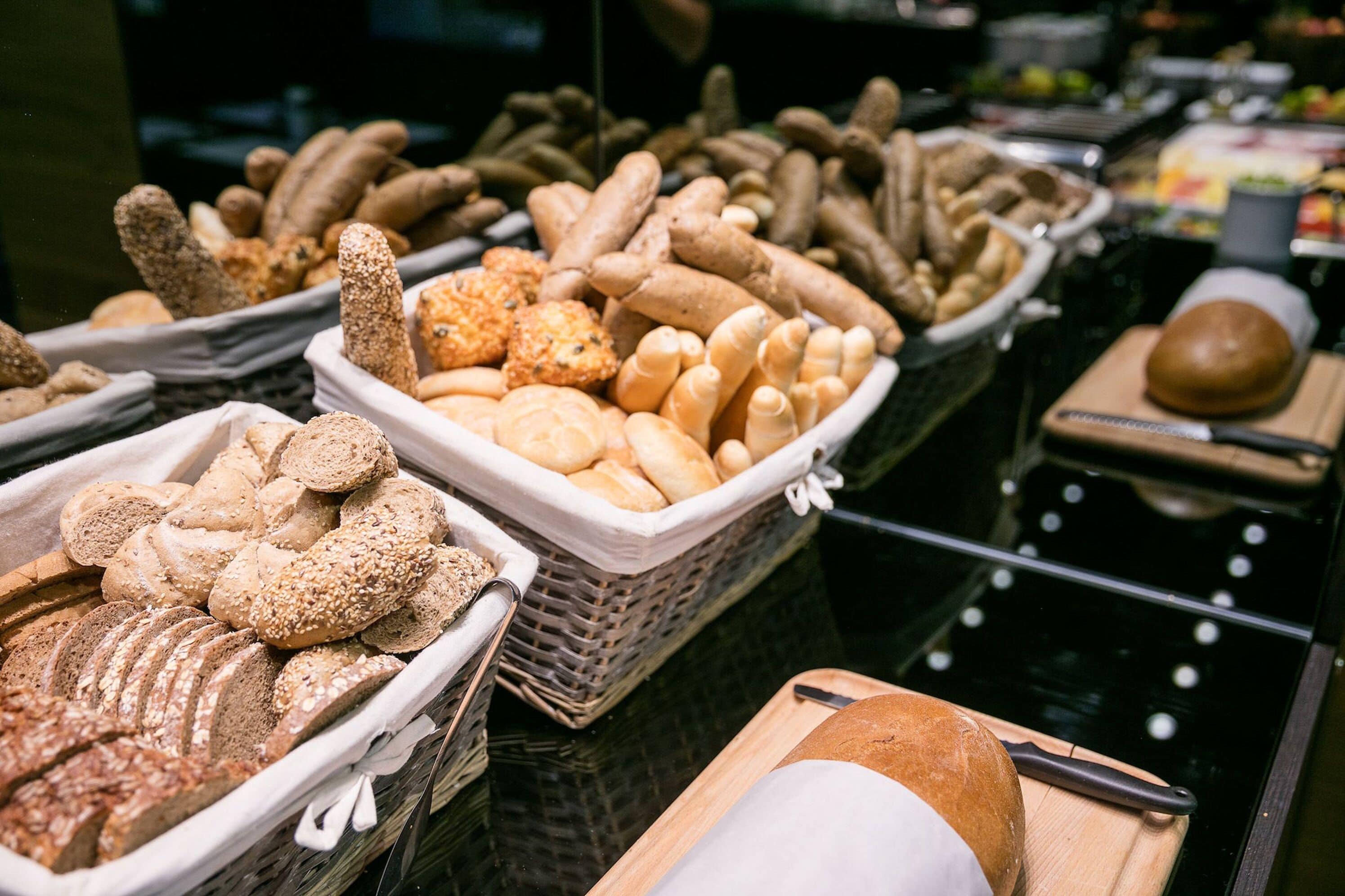 daily buffet breakfast (czk 200 per person)