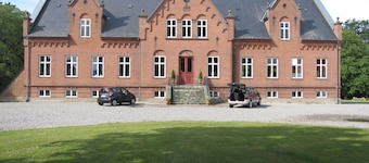 Ny Kirstineberg Gods Bed & Breakfast