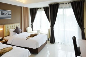 Standard Twin Room | City view - Picnic Hotel Bangkok (Bangkok)
