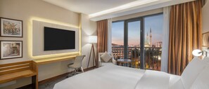 Premium bedding, minibar, in-room safe, desk - Mercure Ankara Kızılay (Ankara)