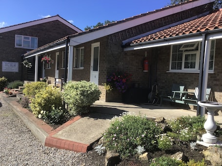 The New Inn Motel