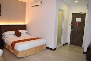 Family Studio Suite, Multiple Beds