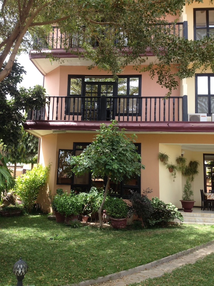 roc Heights lodge by null