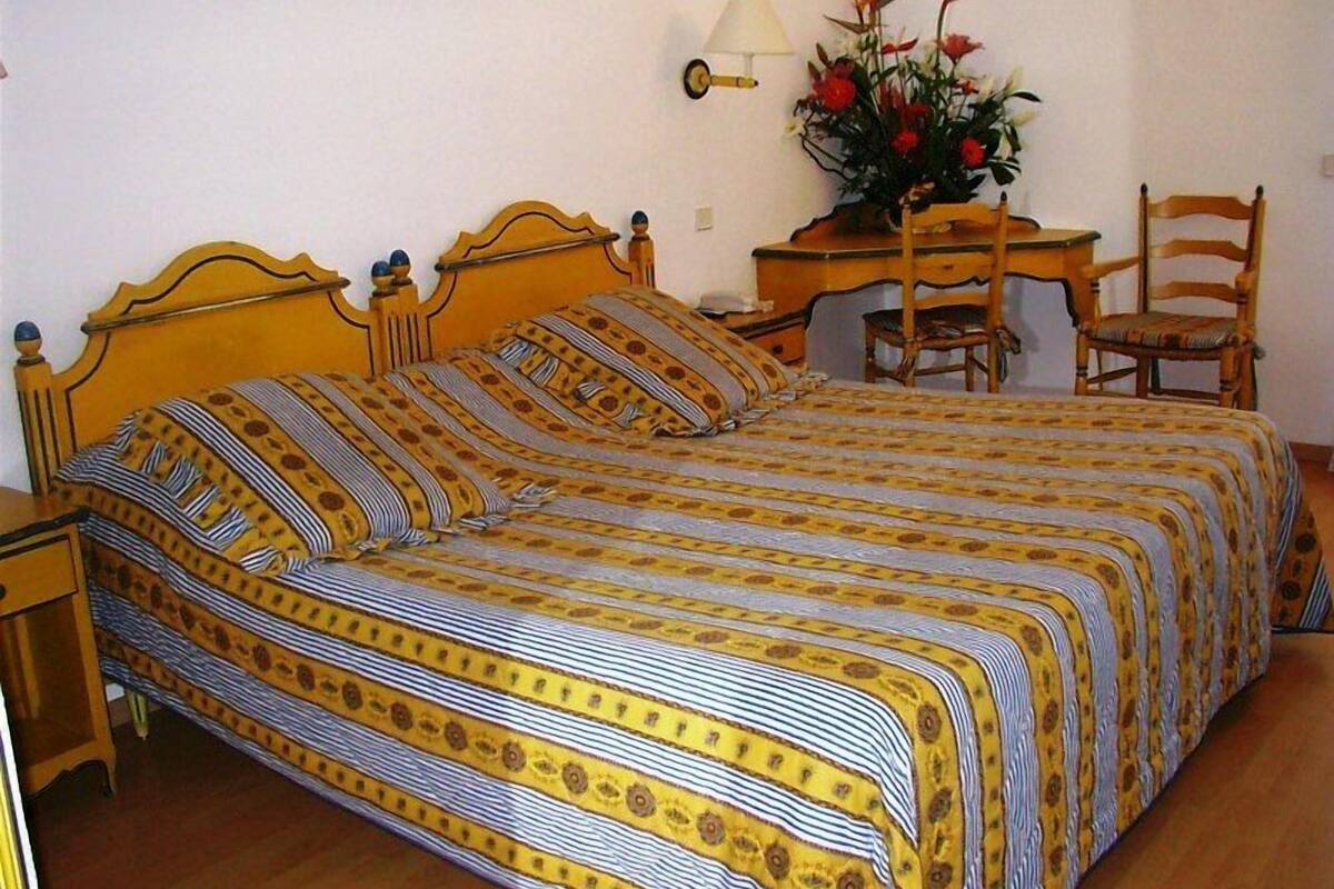 Classic-Doppelzimmer | Minibar, Zimmersafe, Schreibtisch, schallisolierte Zimmer
