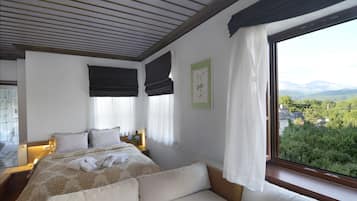 Suite Exécutive, cheminée, vue montagne | Vue sur les montagnes
