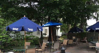Hunters Grille and Tap at The Grafton Inn