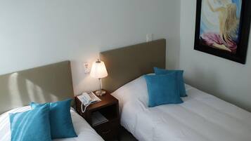 Standard Room, 2 Single Beds | In-room safe, iron/ironing board, free WiFi, bed sheets