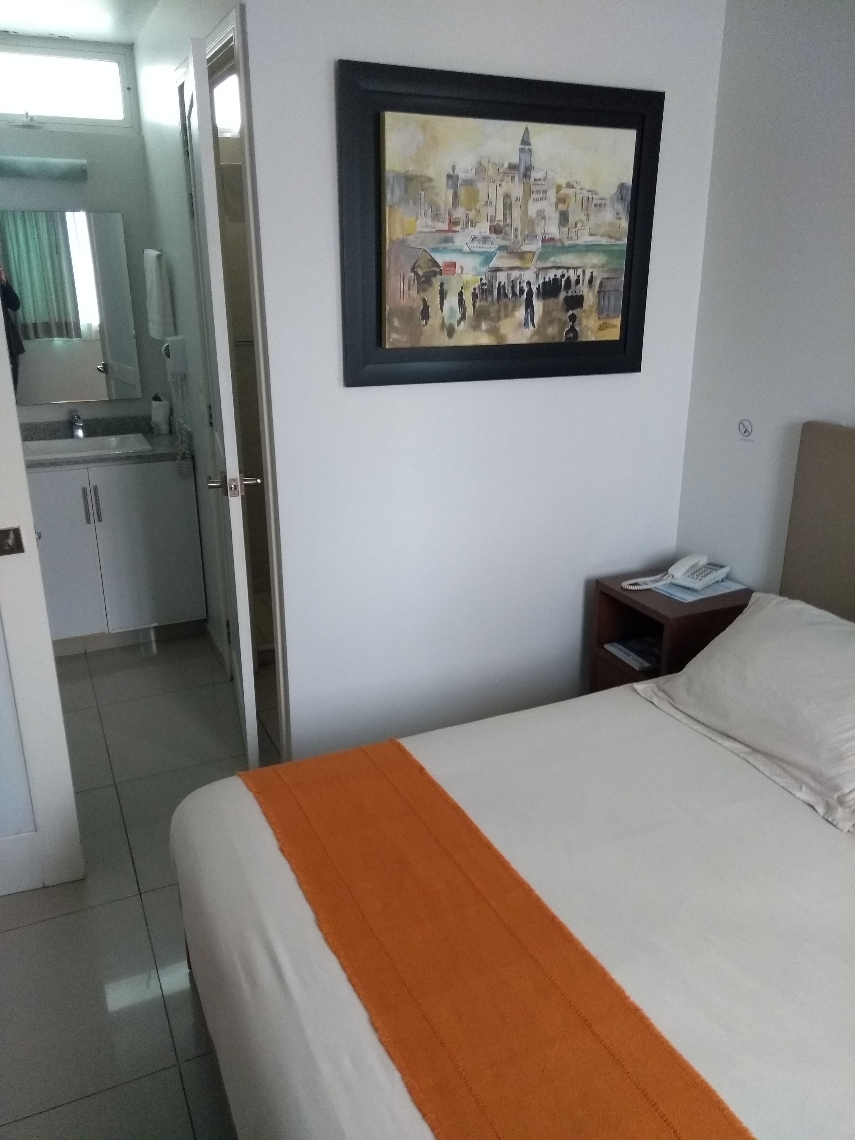 deluxe room | 1 bedroom, in-room safe, iron/ironing board, free wifi