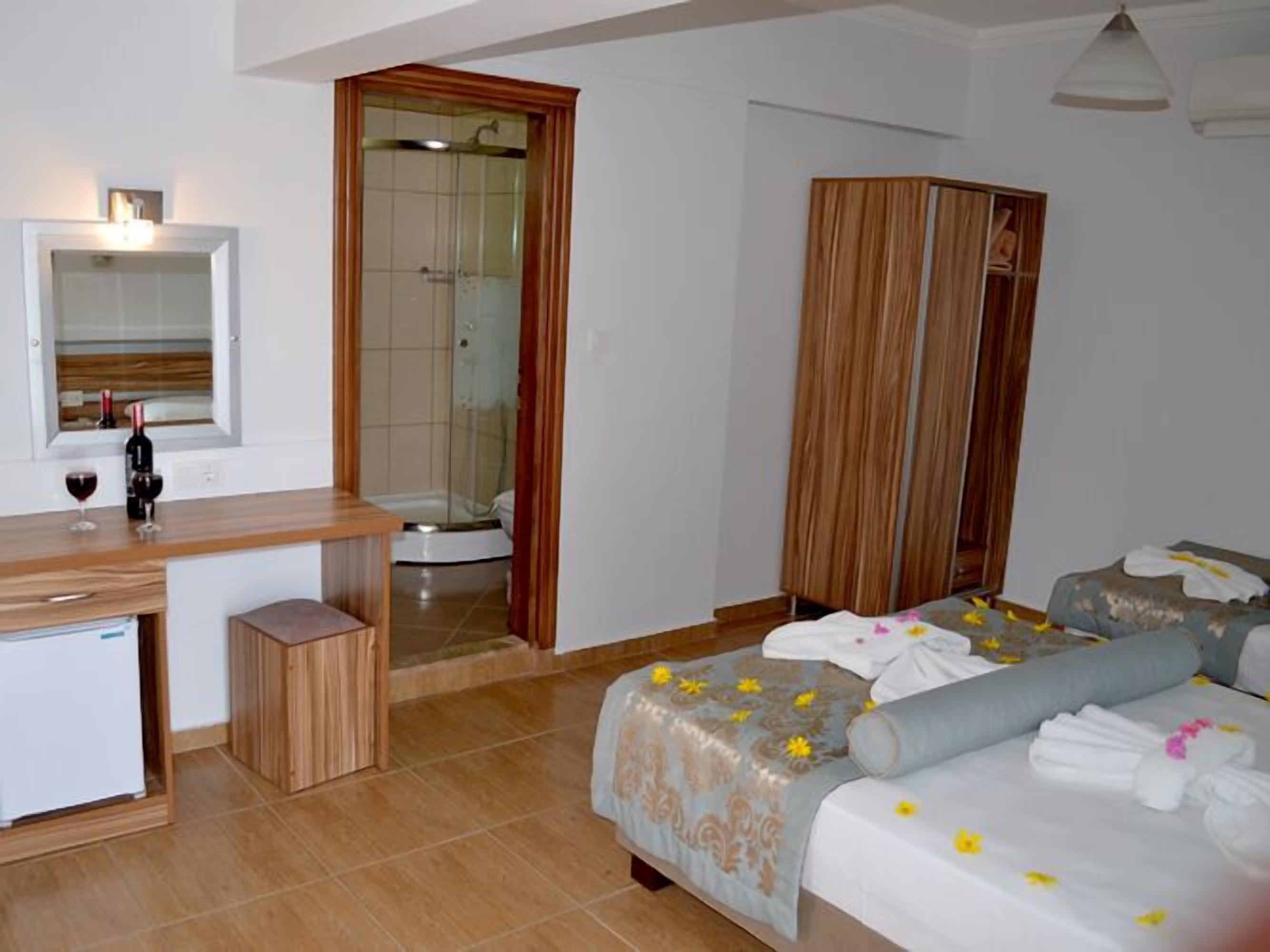 Foto - Ozukara Apart 1