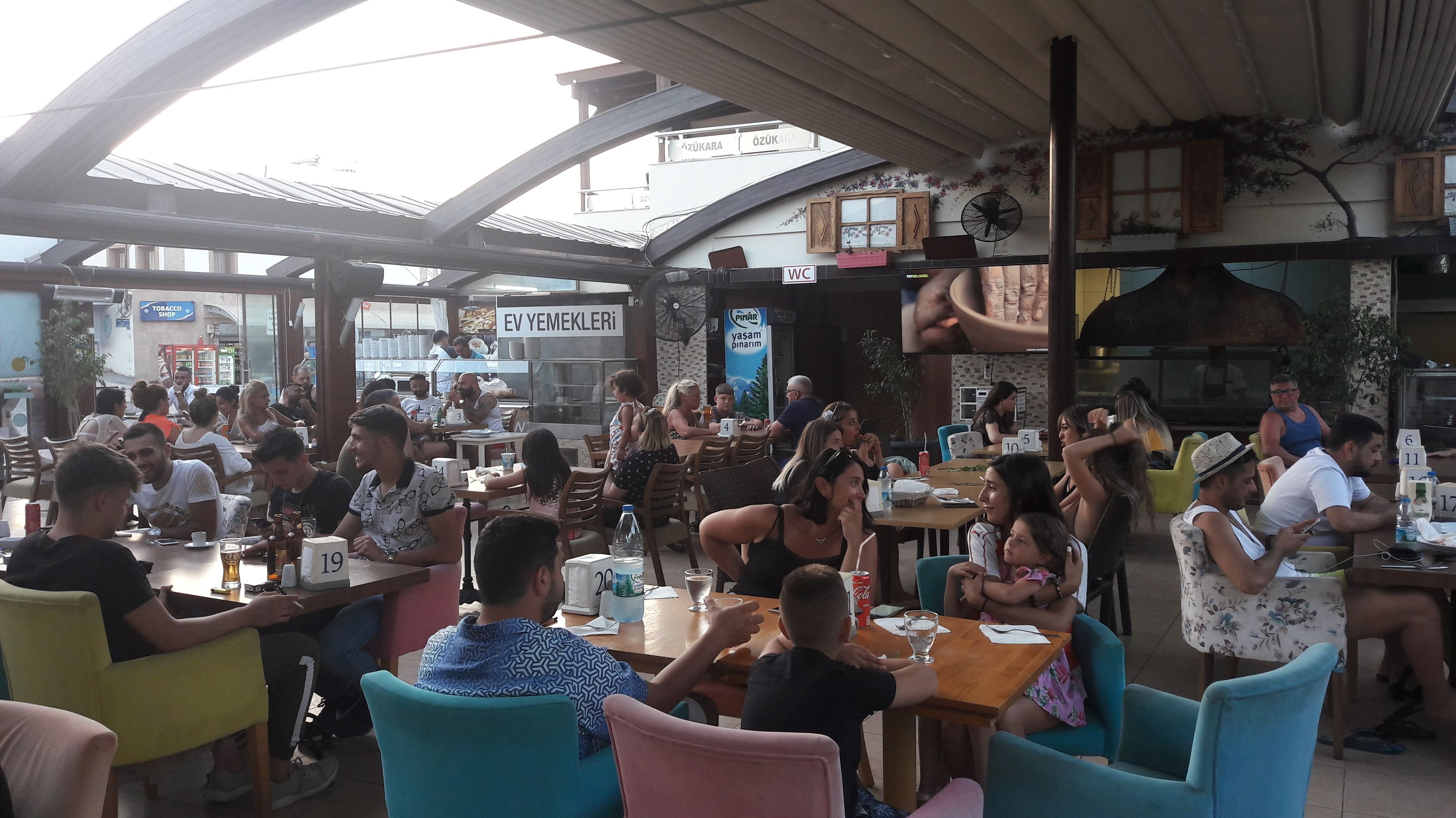 Foto - Ozukara Apart 1