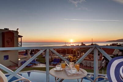 皮斯克皮亚诺村酒店