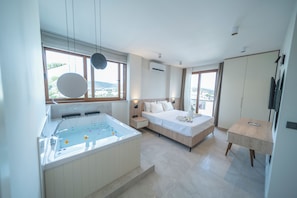 Suite exécutive | 1 chambre, coffre-fort, bureau, literie fournie