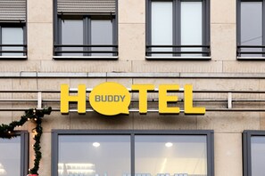 Front of property - Buddy Hotel (Munich)