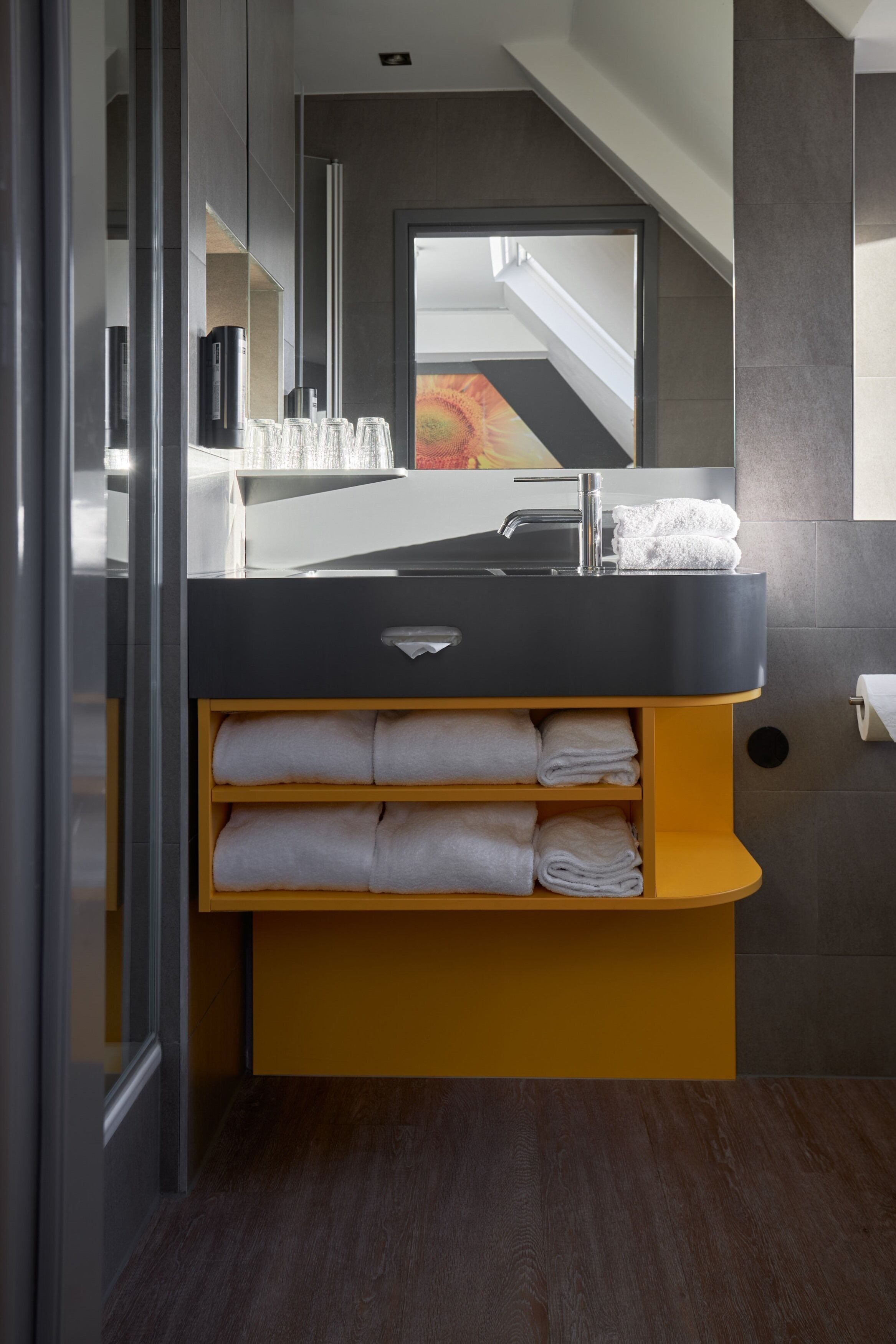 Photo - Buddy Hotel